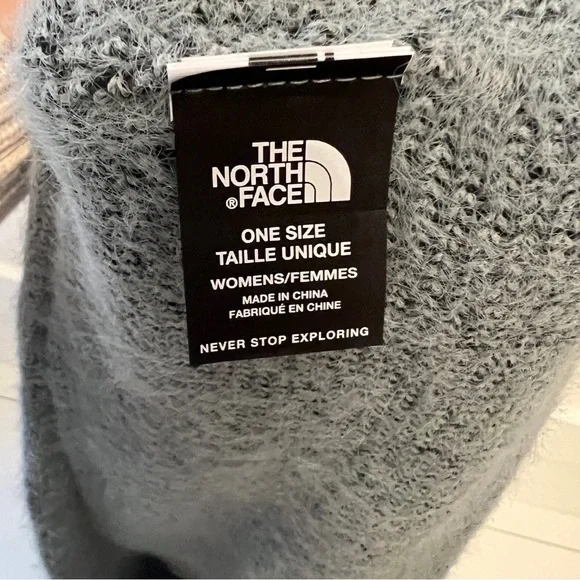 The North Face Scarf - Picture 4 of 6